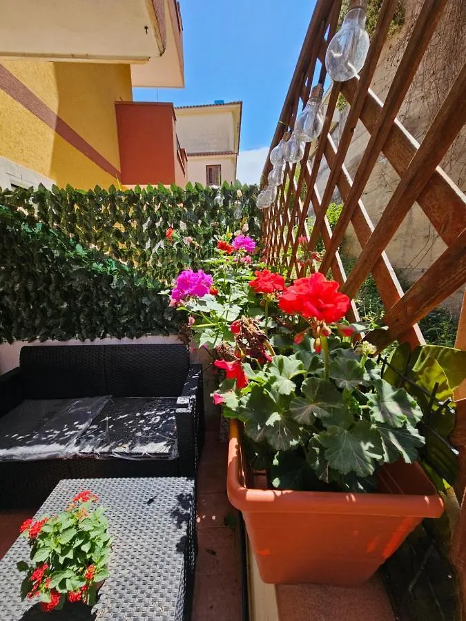 Casa Vacanze Alberto Giardini Naxos Apartment